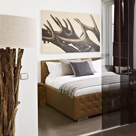 Vision Hotel 3*